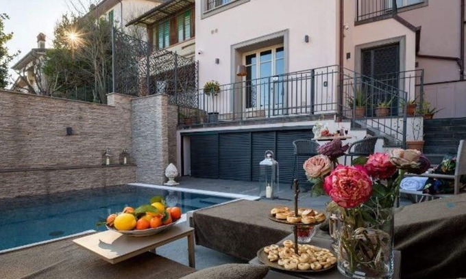 Lamporecchio Apartment | Lovely apartment for 4 people with WIFI, A/C, pool, TV, balcony, panoramic view and parking