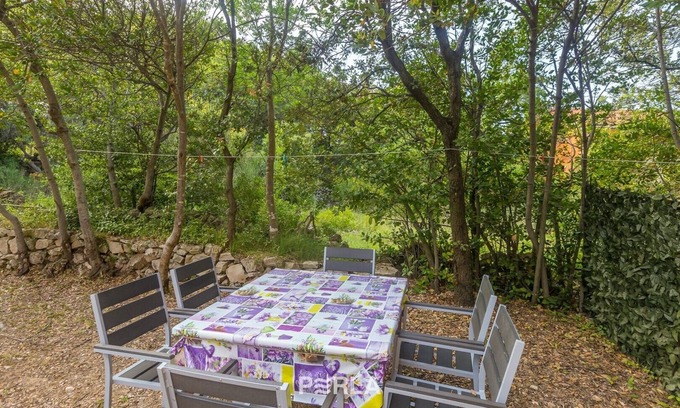 Nerezine Apartment | Lovely apartment LEA 300m from the beach