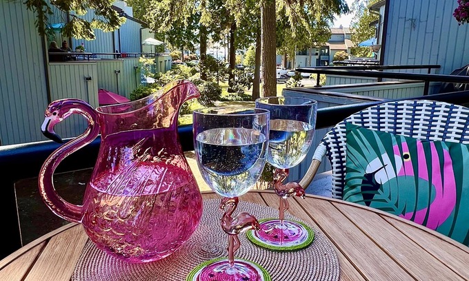 Birch Bay Condo | Lovely Beach Condo! Indoor Pool and Spa!*Pet Friendly*Steps from the Beach!