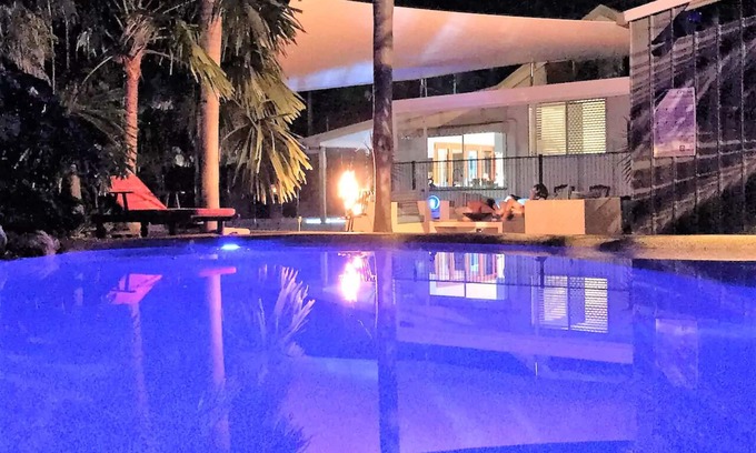 Holloways Beach House | Lovely Beach Home with Huge Pool and Fantastic Outdoor Entertaining!