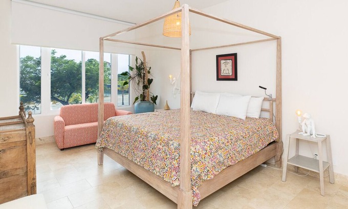 Playa Blanca Condo | Lovely Boho Apt w/3 Bdr + 3.5 bthr Marina View Apt- Beach Club access