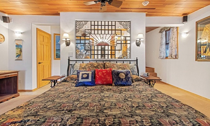 Gem County Bed & Breakfast | Lovely Couples Suite with Amazing Views and Privacy