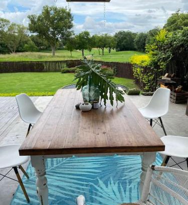 Hartbeespoort House | Lovely Family Home in Pecanwood Golf Estate