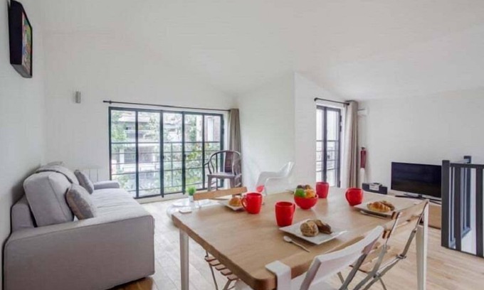 Villa Montmorency Apartment | Lovely Flat in the 16th Arrondissement