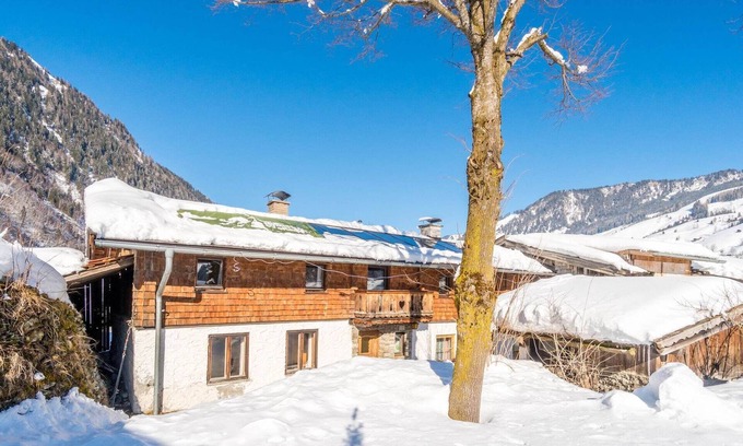 Rauris House | Lovely Holiday Home in Rauris with Terrace