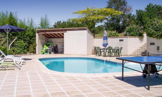 Cauzac House | Lovely home in Cauzac with kitchen