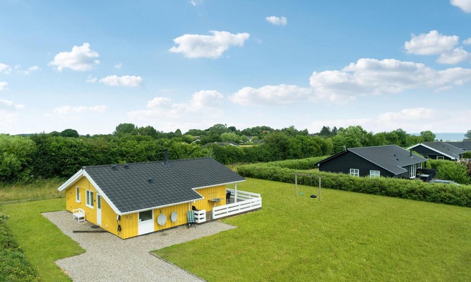 Spodsbjerg House | Lovely home in Rudkøbing with sauna