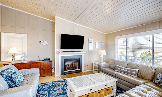 Sandbridge House | Lovely home with private pool, hot tub, foosball, air hockey & easy beach access