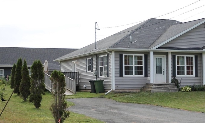 Stratford House | Lovely House Near Keppoch Beach