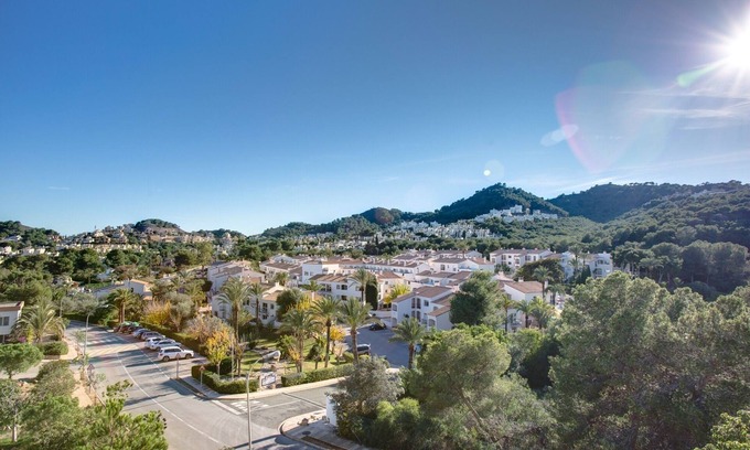 Diputacion de Rincon de San Gines Apartment | Lovely Los Olivos Apartment, La Manga Club - 3 Bed, 3 Bath With Rooftop Solarium