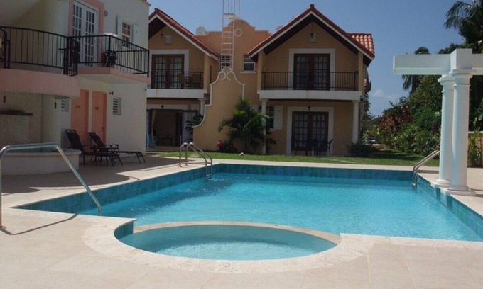 Blue Waters Apartment | Lovely one bedroom ground floor apartment with swimming pool and gardens