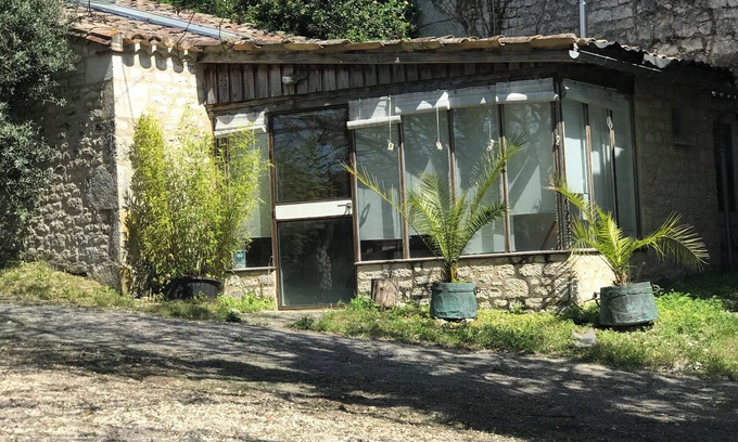 Lendou-en-Quercy Apartment | Lovely studio in French countryside of Quercy Blanc, Lot, France