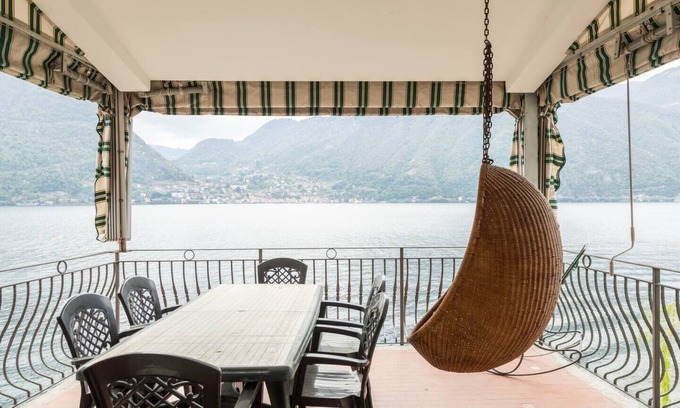 Lezzeno Villa | Lovely Studio on the lake