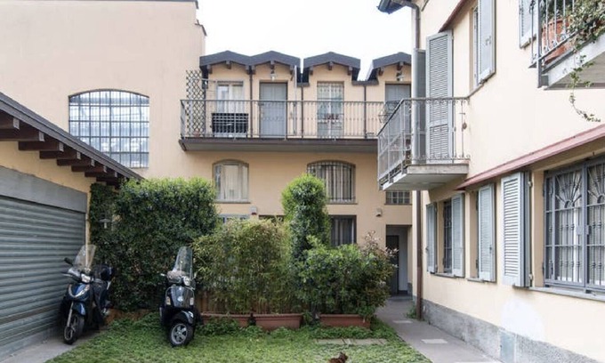 NoLo Apartment | Lovely Two Bedroom Apartment in the Center of Milan with 4 Beds