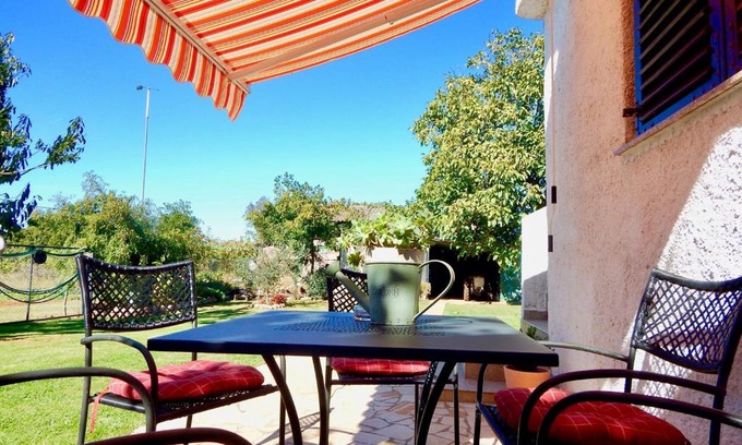 Jadreski House | Lovley Rural Apartment with garden