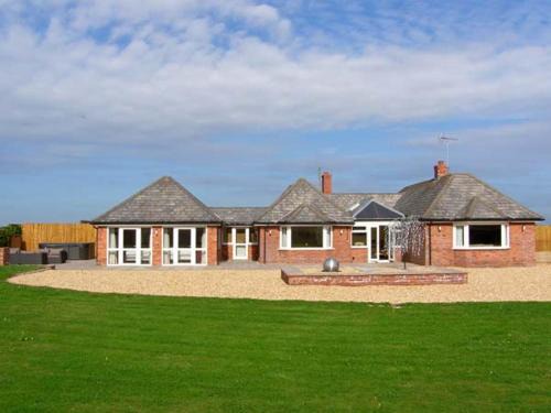 Stoney Stretton House | Lower Lodge