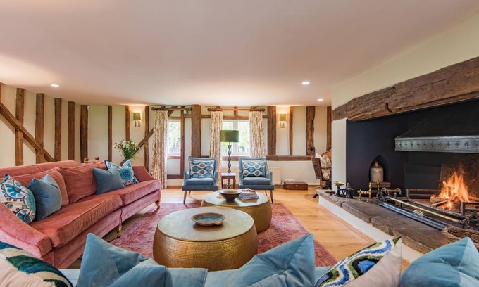 Cranbrook House | Lower Standen Farmhouse by Bloom Stays that sleeps 13 guests in 5 bedrooms