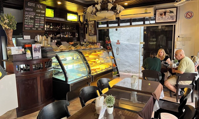 Luang Prabang House | Luang Prabang Bakery & Guest House