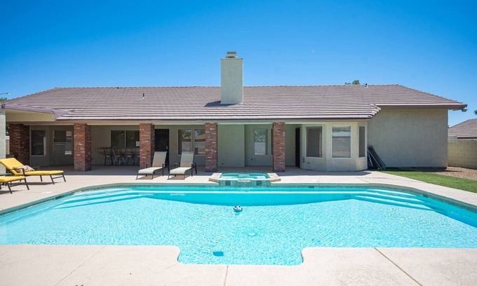 Green Valley North House | Lucerne · 35% Off Fall Special - Luxury Home Near Strip