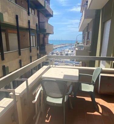 Nettuno Apartment | Lucia House mare Nettuno