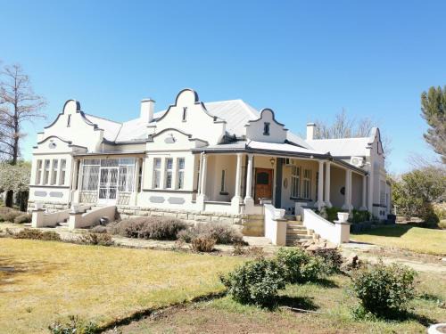 Aliwal North Bed & Breakfast | Lucolo Palace B&B Aliwal North