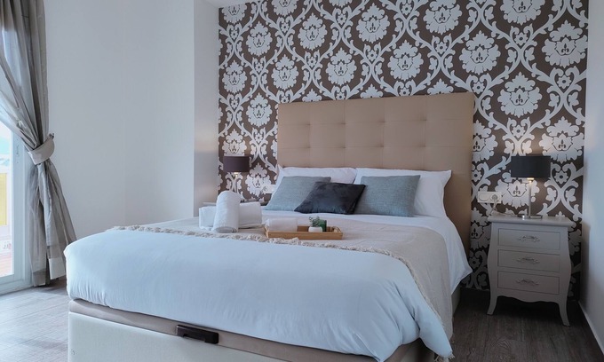 Nueva Andalucia Apartment | Ludo's house, apartment with a view in Marbella