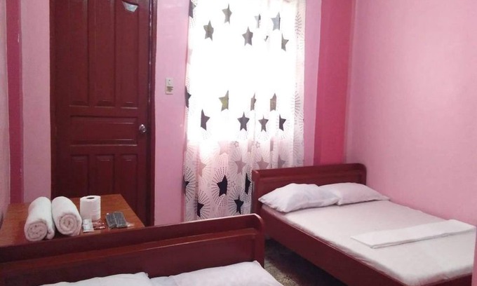 Carles Hotel | Ludy's Pension House