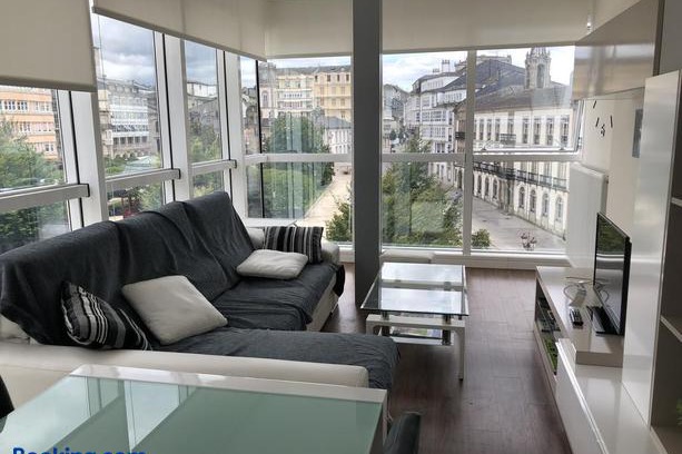 Lugo Apartment | Lugo 360