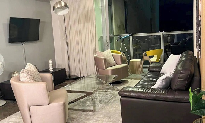Obarrio Apartment | Lujosa Suite Piso 53 - Yoo Panamá 53K