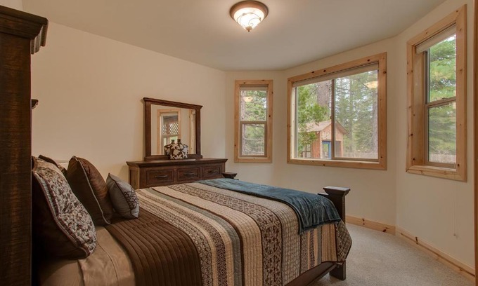 Tahoe Island House | Lukins Lodge - Three Bedroom Home
