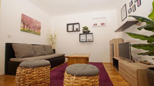 Spadici Apartment | Luna 1