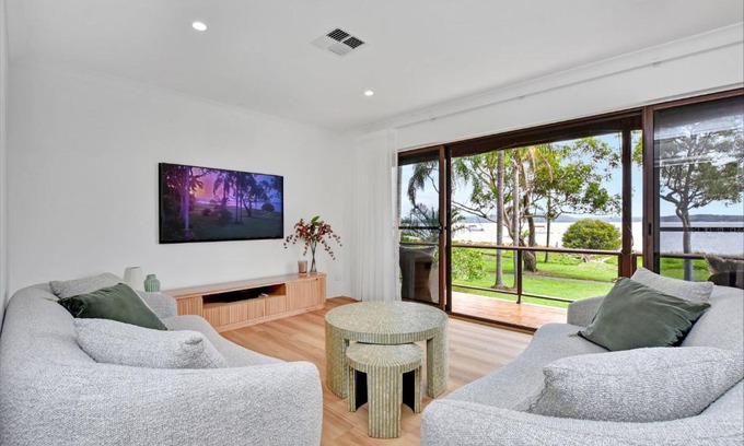 Corlette House | Luna at Corlette