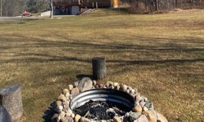 Luther Cabin | Luther's Someday Ranch Retreat w/ 8 person Hot Tub!!