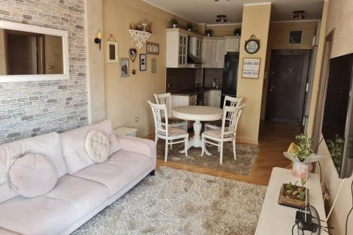 Kragujevac Apartment | Lux Apartment Rose
