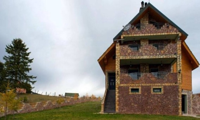 Zabljak Apartment | Lux Bordo Apartment in Mountains