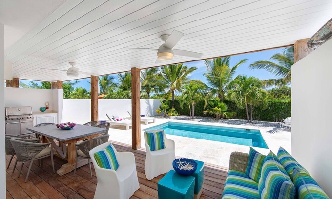 Providenciales Villa | Lux Solaris: Villa w/Pool & Golf Cart by the Beach