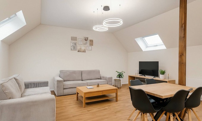 Liebertwolkwitz Apartment | Lux Suites Leipzig O2 Apartment