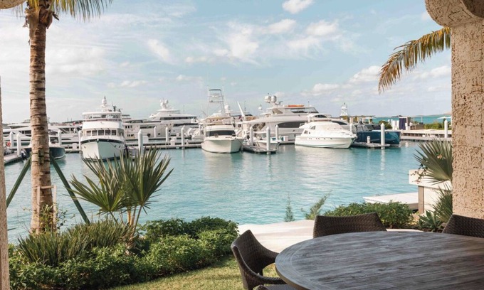 Dunmore Town Condo | Lux Waterfront Cottage in Exclusive Briland Club w/Marina, Beach, Pickleball