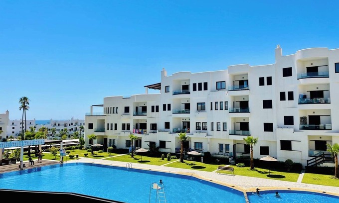 Marina Smir Apartment | Luxe Appartement in Marina Smir, Loopafstand van Kabila Beach, Wifi en Airco!