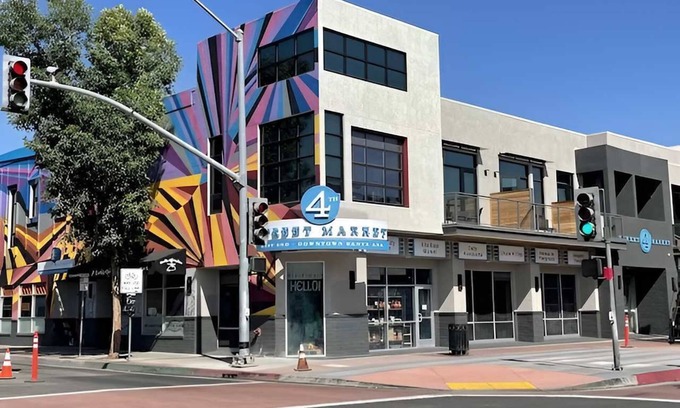 Lyon Street Apartment | Luxe Deco Haven with Pool Gym Parking Close to Disneyland