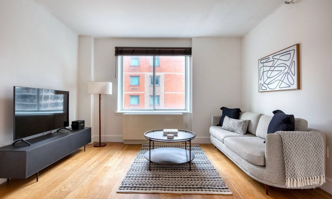 Ukrainian Village Apartment | Luxe East Village 2BR w/Elevator & W/D, nr Union Square, by Blueground
