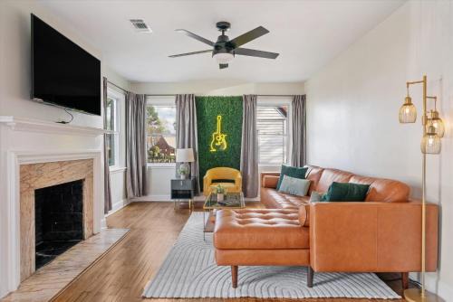 East Memphis House | Luxe Jazz~4 Bed~Updated~Fun