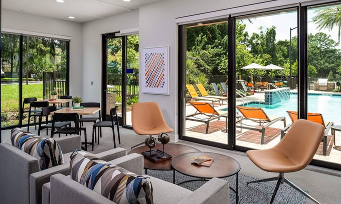 Gainesville Apartment | Luxe One Bedroom Apartment with Balcony