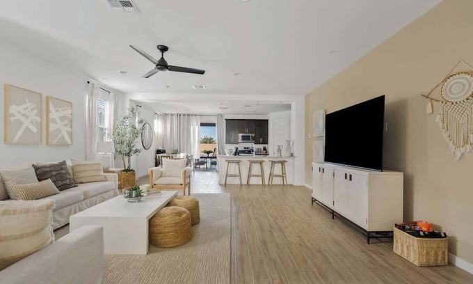 San Tan Valley House | Luxe Queen Creek Home w/Pool, Yard, Work Station