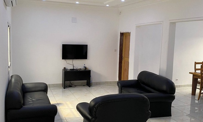 Brazzaville Apartment | Luxur 701 Appart Centre bzv