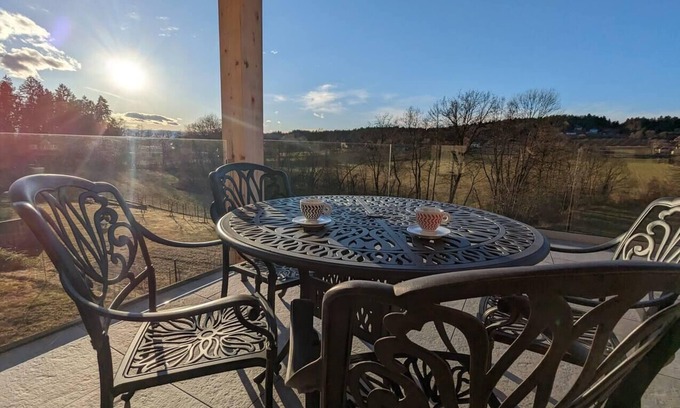 Premstatten bei Vasoldsberg House | Luxurious and roomy vacation home with sauna