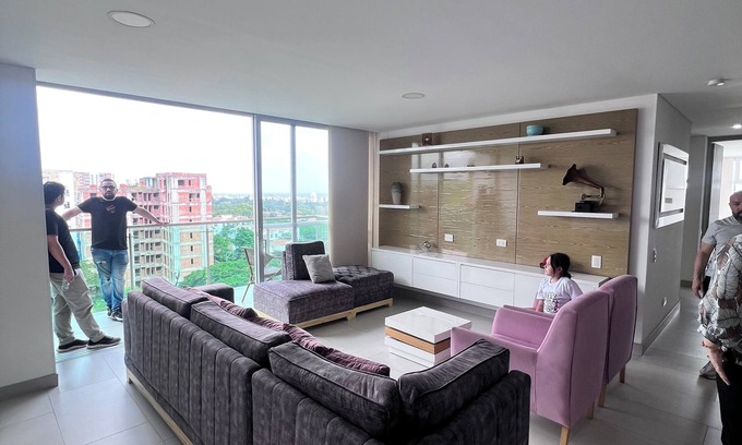 Cali Apartment | Luxurious apartment surrounded by nature, . In the best sector of Cali.