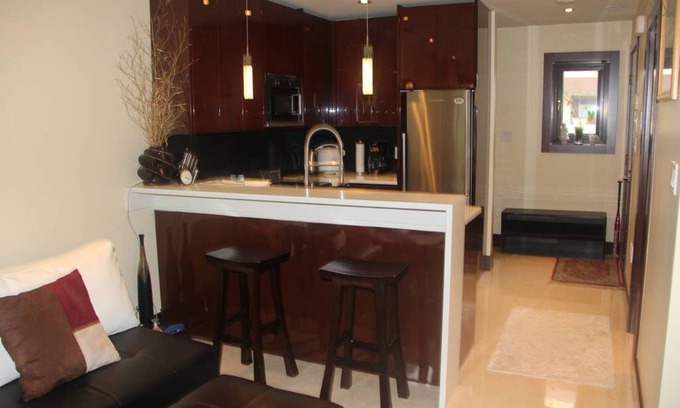 West Point Grey House | Luxurious Brand-New 2-BR Point Grey Laneway House with Balconies and View