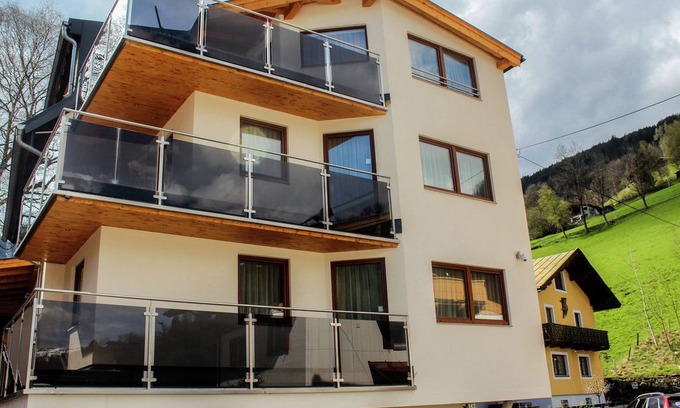Schmitten Apartment | Luxurious Chalet in Zell am See near Ski Area