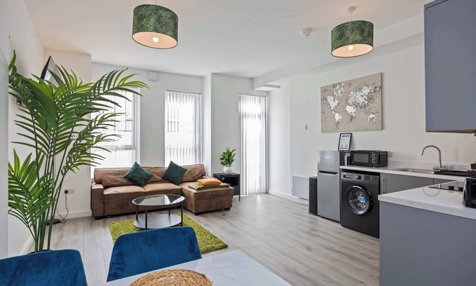 Belfast Apartment | Luxurious East Village Apartment in Belfast